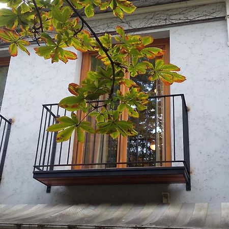 Gimi Vendeghaz Hotel Baja Exterior photo